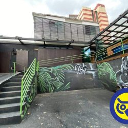 Prédio com 420m², 3 garagens, no bairro Centro em Florianópolis