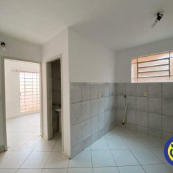 Kitnet com 25m², 1 quarto, no bairro Agronômica em Florianópolis