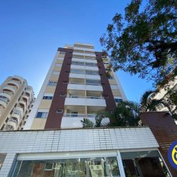 Apartamento com 67m², 2 quartos (sendo 1 suíte), 1 garagem, no bairro Agronômica em Florianópolis