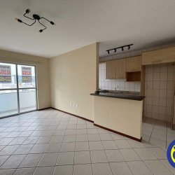 Apartamento com 64m², 2 quartos, 1 garagem, no bairro Trindade em Florianópolis