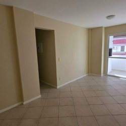 Apartamento com 100m², 2 quartos (sendo 1 suíte), 1 garagem, no bairro Trindade em Florianópolis