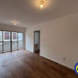 Apartamento com 60m², 2 quartos, 1 garagem, no bairro Universidade em Florianópolis