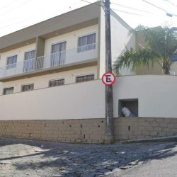 Kitnet com 22m², 1 quarto, no bairro Saco dos Limões em Florianópolis