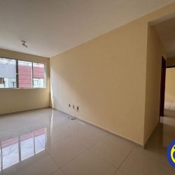 Apartamento com 75m², 2 quartos, 1 garagem, no bairro Centro em Florianópolis