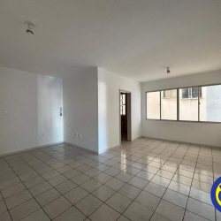 Apartamento com 89m², 3 quartos, 1 garagem, no bairro Centro em Florianópolis