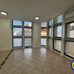 Salas/Conjuntos com 40m², no bairro Centro em Florianópolis