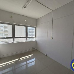 Salas/Conjuntos com 41m², no bairro Centro em Florianópolis