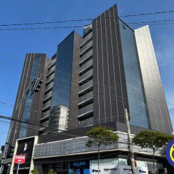 Salas/Conjuntos com 24m², 1 garagem, no bairro Balneário em Florianópolis