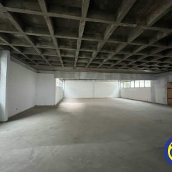 Ponto Comercial com 352m², no bairro Trindade em Florianópolis