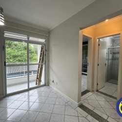 Apartamento com 54m², 2 quartos, 1 garagem, no bairro São Luiz em São José
