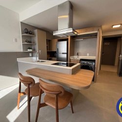 Apartamento com 33m², 1 quarto, 1 garagem, no bairro Trindade em Florianópolis