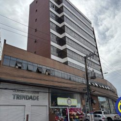 Sala com 222m², 4 garagens, no bairro Trindade em Florianópolis
