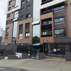 Studio Residencial com 30m², 1 quarto, 1 garagem, no bairro Carvoeira em Florianópolis