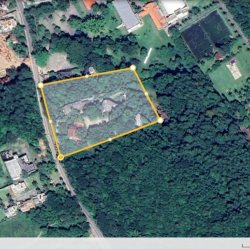 Terreno Comercial/Residencial com 12000m², no bairro Cacupé em Florianópolis