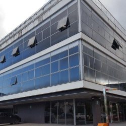 Sala com 100m², 4 garagens, no bairro Saco Grande em Florianópolis