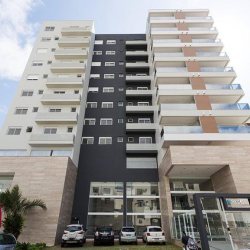 Apartamentos com 95m², 2 quartos, 2 suítes, 2 garagens, no bairro Estreito em Florianópolis