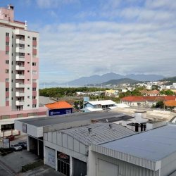 Apartamentos com 123m², 3 quartos, 1 suíte, 1 garagem, no bairro Kobrasol em São José