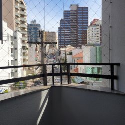 Apartamentos com 72m², 2 quartos, 1 suíte, 1 garagem, no bairro Centro em Florianópolis