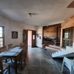 Casa Residencial com 130m², 2 quartos, 1 garagem, no bairro Morro Das Pedras em Florianópolis
