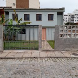 Casa Residencial/Comercial com 134m², 1 garagem, no bairro Trindade em Florianópolis