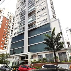 Apartamentos com 67m², 2 quartos, 1 suíte, 1 garagem, no bairro Kobrasol em São José