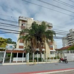Apartamentos com 67m², 2 quartos, 1 garagem, no bairro Córrego Grande em Florianópolis