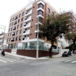 Apartamentos com 59m², 2 quartos, 1 suíte, 1 garagem, no bairro Centro em Florianópolis