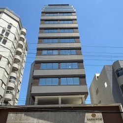 Sala com 48m², 1 garagem, no bairro Centro em Florianópolis