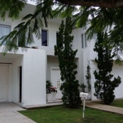 Casa Residencial com 250m², 5 quartos, 3 suítes, 4 garagens, no bairro Jurerê Internacional em Florianópolis