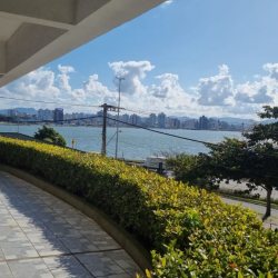 Apartamentos com 101m², 3 quartos, 1 suíte, 1 garagem, no bairro Centro em Florianópolis