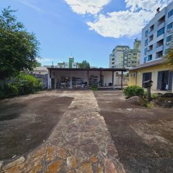 Terrenos Residenciais com 450m², no bairro Itacorubi em Florianópolis