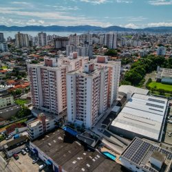 Apartamentos com 74m², 2 quartos, 1 suíte, 1 garagem, no bairro Barreiros em São José