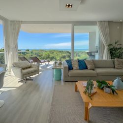 Apartamentos com 180m², 3 quartos, 3 suítes, 2 garagens, no bairro Novo Campeche em Florianopolis