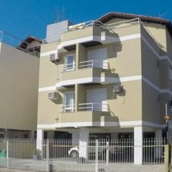 Apartamentos com 76m², 2 quartos, 1 garagem, no bairro Canasvieiras em Florianópolis