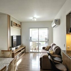 Apartamentos com 67m², 2 quartos (sendo 1 suíte), 1 garagem, no bairro Areias em São José