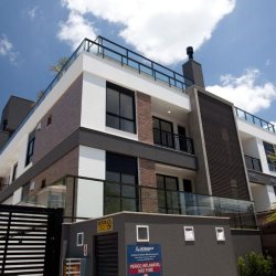 Apartamentos com 85m², 2 quartos, 1 suíte, 2 garagens, no bairro Lagoa Da Conceição em Florianópolis