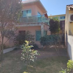 Casa Residencial com 132m², 3 quartos, 1 suíte, 2 garagens, no bairro Ingleses do Rio Vermelho em Florianópolis