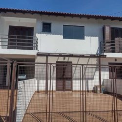 Sobrado Residencial com 600m², 10 quartos, 6 garagens, no bairro Ingleses em Florianópolis