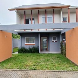 Casa em Condomínio com 117m², 3 quartos, 1 suíte, 2 garagens, no bairro Morro Das Pedras em Florianópolis