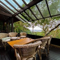 Casa em Condomínio com 264m², 4 quartos, 2 suítes, 4 garagens, no bairro Lagoa da Conceição em Florianópolis