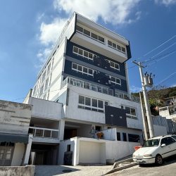 Studio Residencial com 58m², 1 quarto, 1 garagem, no bairro Centro em Florianópolis