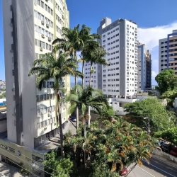 Apartamentos com 58m², 2 quartos, 1 garagem, no bairro Centro em Florianópolis