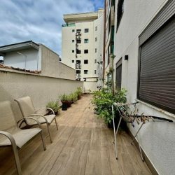 Apartamentos com 187m², 3 quartos, 1 suíte, 2 garagens, no bairro Balneário em Florianópolis
