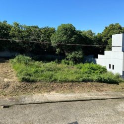 Terrenos Residenciais com 455m², no bairro Campeche Central em Florianópolis