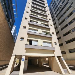 Apartamentos com 40m², 1 quarto, 1 garagem, no bairro Centro em Florianópolis
