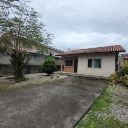 Casa Residencial com 59m², 2 quartos, 1 garagem, no bairro Real Parque em São José