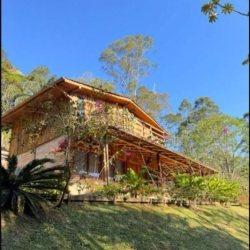Sitio com 100m², 2 quartos, 6 garagens, no bairro Loeffelschmidt em Águas Mornas
