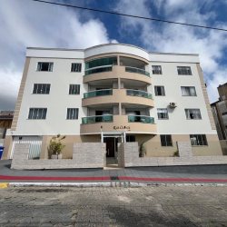 Apartamentos com 82m², 2 quartos, 1 garagem, no bairro Areias em São José