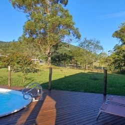 Casa em Condomínio com 240m², 3 quartos, 2 suítes, 2 garagens, no bairro Vargem Grande em Florianópolis