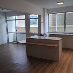 Apartamentos com 86m², 2 quartos, 1 suíte, 1 garagem, no bairro Centro em Florianópolis